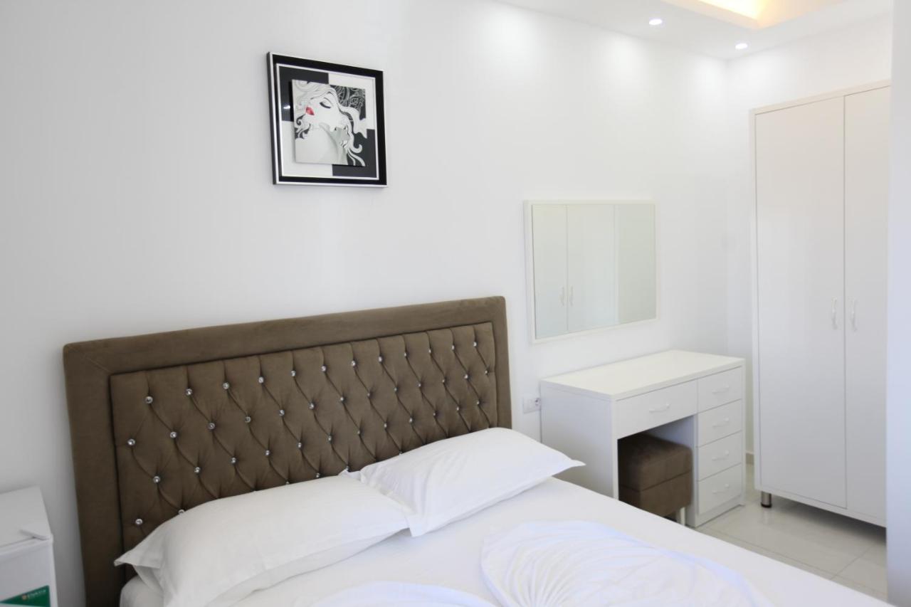 Anna Hotel Ksamil Extérieur photo