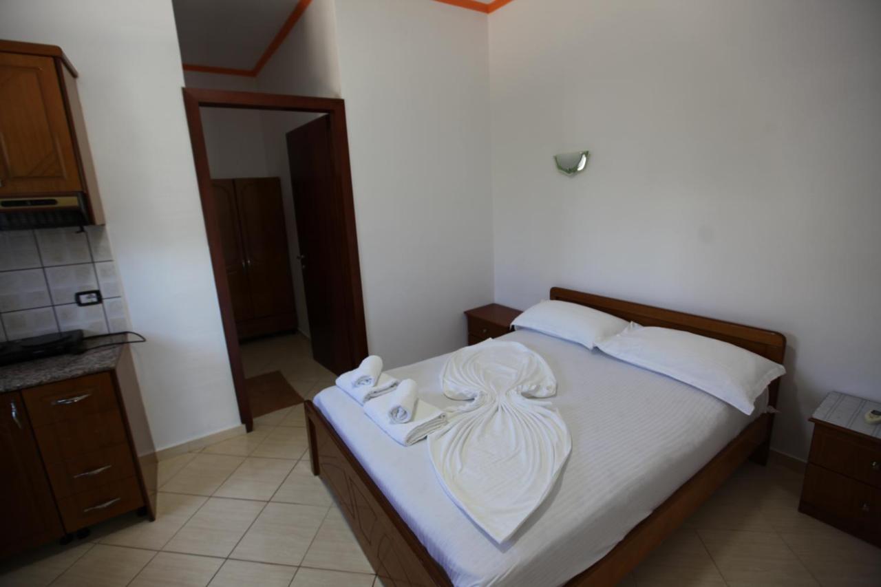 Anna Hotel Ksamil Extérieur photo