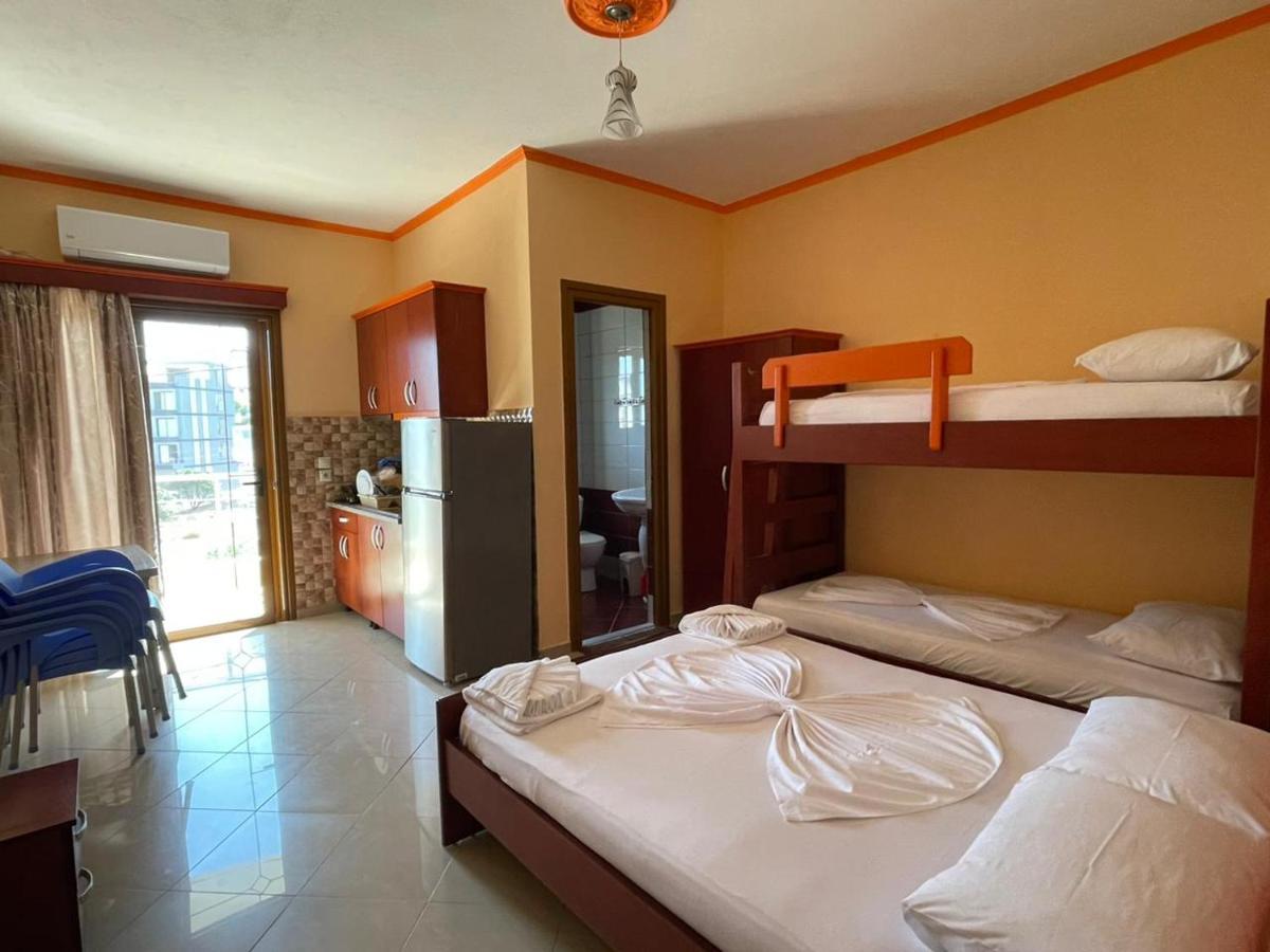 Anna Hotel Ksamil Extérieur photo